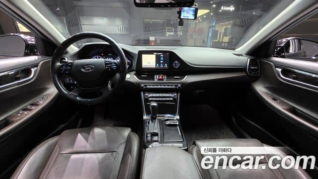Hyundai Grandeur VI