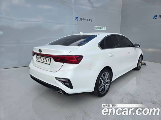 Kia K3 II