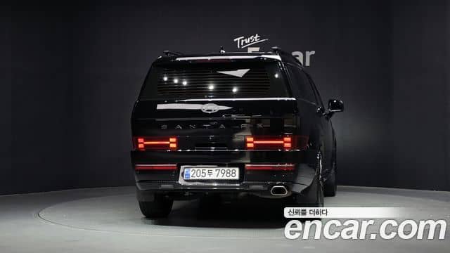 Hyundai Santa Fe V