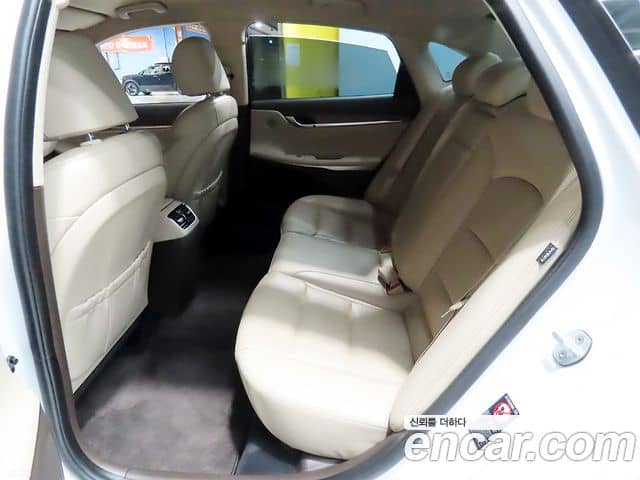 Hyundai Grandeur VI