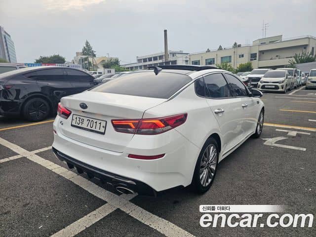 Kia K5 II