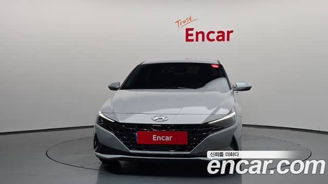 Hyundai Avante VII