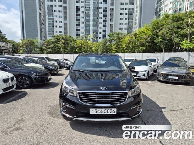 Kia Carnival III