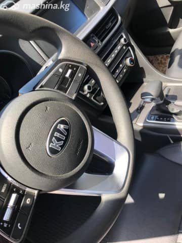 Kia K5 II 2.0 AT