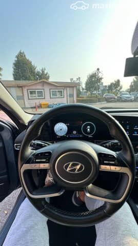 Hyundai Avante VII 1.6hyb AMT