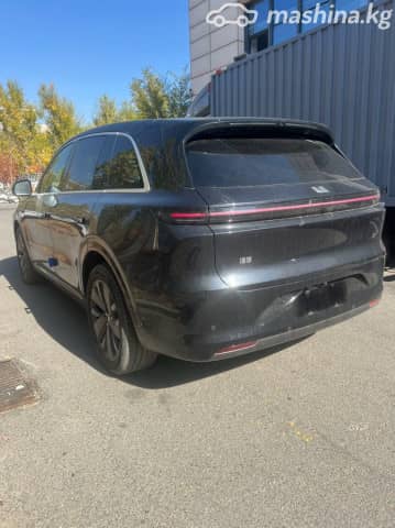 LiXiang L7 Рестайлинг 1.5hyb AT 4WD
