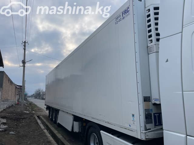 Schmitz Cargobull SKO