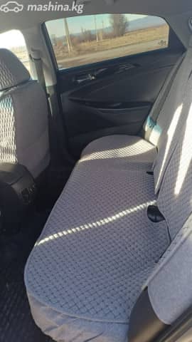 Hyundai Sonata VI (YF) 2.0 AT