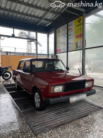 ВАЗ (Lada) 2107 21074 1.6 MT