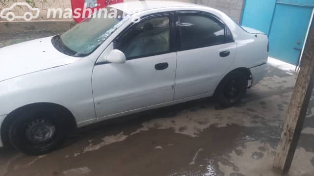 Daewoo Lanos (Sens) 1.5 MT