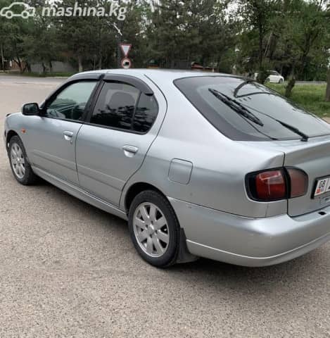 Nissan Primera II (P11) Рестайлинг 1.8 MT