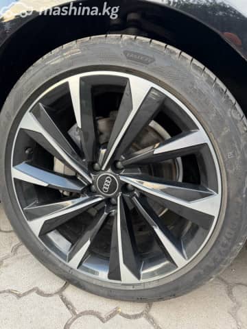 Audi A7 II (4K) 45 TFSI 2.0 AMT 4WD