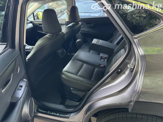 Lexus NX I 300h 2.5hyb CVT 4WD