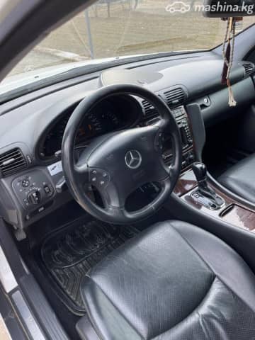 Mercedes-Benz C-Класс II (W203) 240 2.6 AT