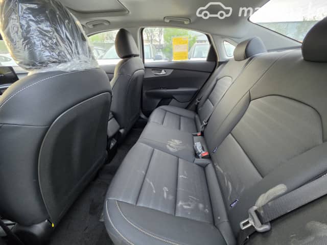 Kia K3 II China Market Рестайлинг 1.5 CVT