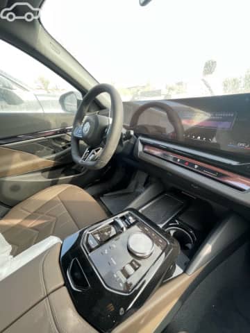 BMW 5 серии VIII (G60/G61/G68) 530i xDrive 2.0 AT 4WD