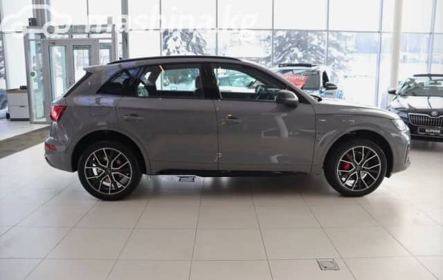 Audi Q5 II (FY) Рестайлинг 45 TFSI 2.0 AMT 4WD