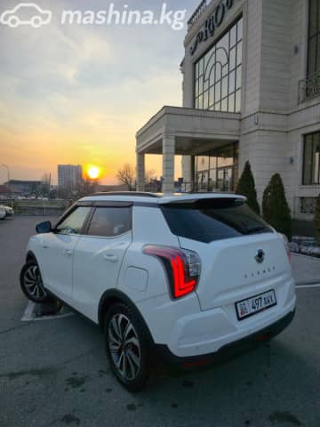 SsangYong Tivoli I Рестайлинг 1.6d AT