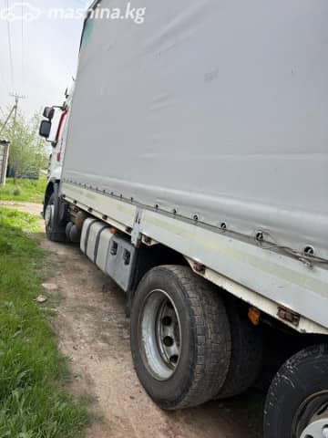 Renault Premium