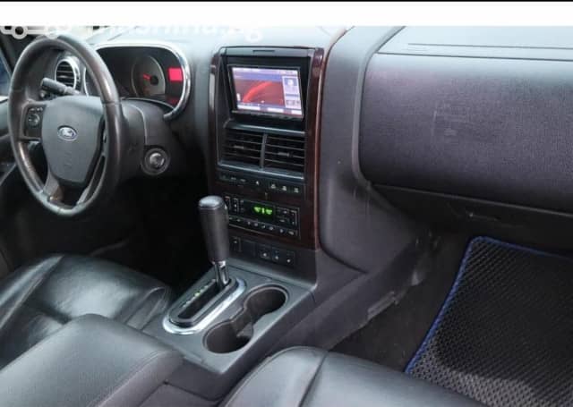 Ford Explorer IV 4.0 AT 4WD
