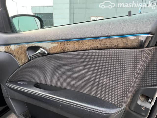 Mercedes-Benz E-Класс III (W211, S211) 200 1.8 AT