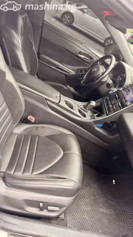 Toyota Avalon V 2.5hyb CVT