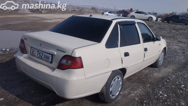 Daewoo Nexia I Рестайлинг 1.5 MT