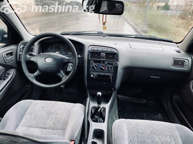 Toyota Avensis I 2.0d MT