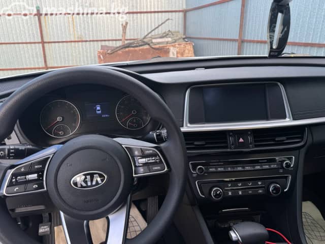 Kia Optima IV Рестайлинг 2.4 AT