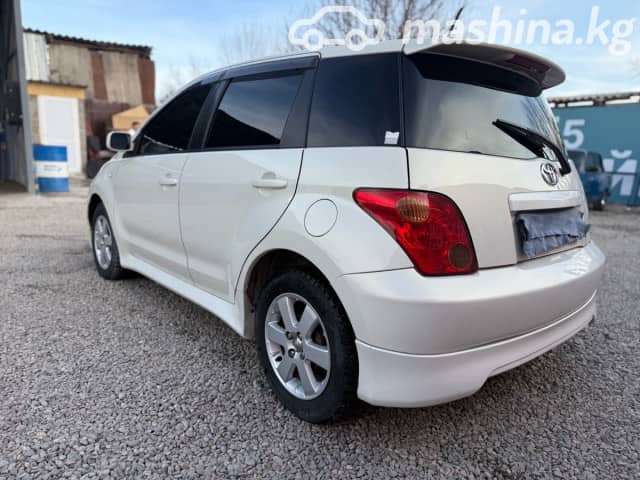 Toyota Ist I 1.5 AT 4WD