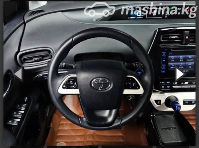 Toyota Prius IV (XW50) 1.8hyb AT