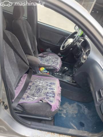 Hyundai Elantra III (XD) 2.0 AT