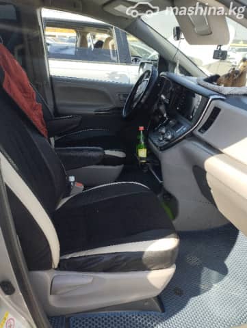 Toyota Sienna III Рестайлинг 2 3.5 AT