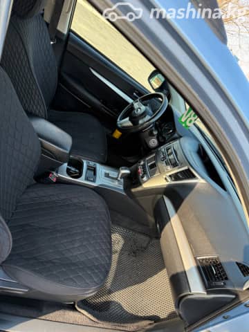 Subaru Outback IV 2.5 CVT 4WD