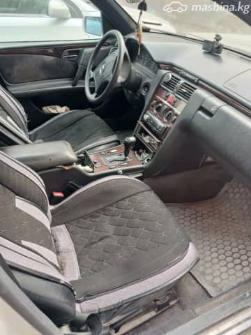 Mercedes-Benz E-Класс II (W210, S210) 230 2.3 AT