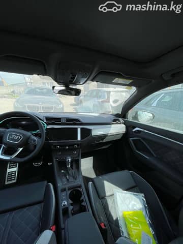 Audi Q3 II (F3) 45 TFSI 2.0 AT 4WD
