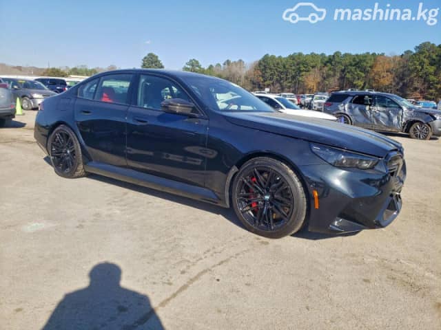BMW M5 VII (G90) 4.4hyb AT 4WD