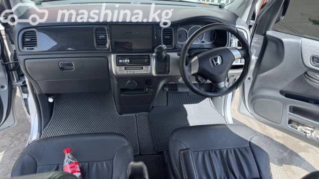 Honda Stepwgn II Рестайлинг Spada 2.0 AT