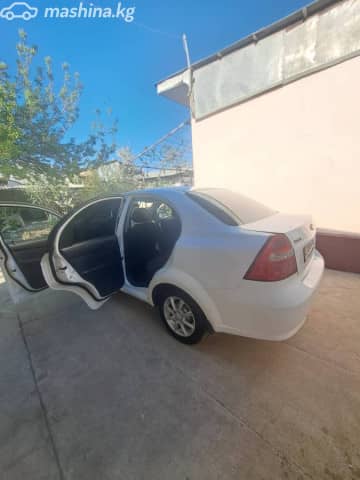 Chevrolet Aveo I Рестайлинг 1.4 MT