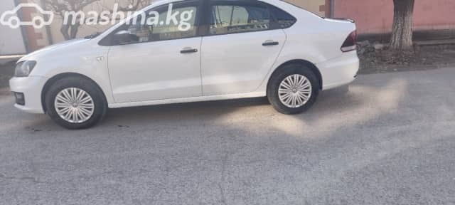 Volkswagen Polo V Рестайлинг 1.6 MT