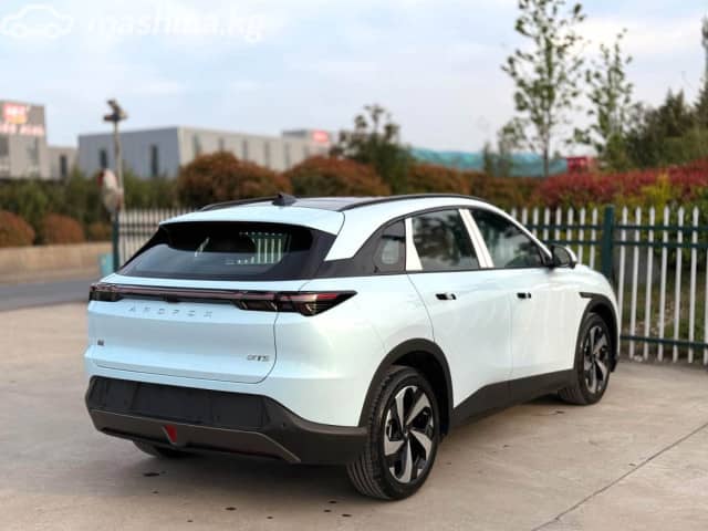 Arcfox Alpha T5 65.0 kWh Electro AT