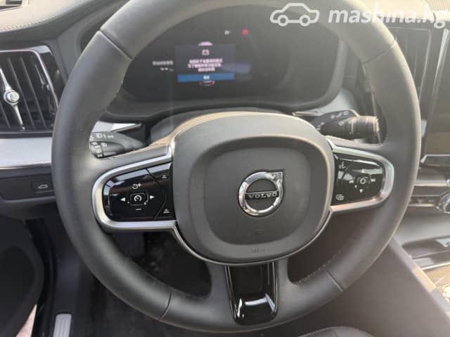 Volvo XC60 II Рестайлинг 2.0 AT 4WD