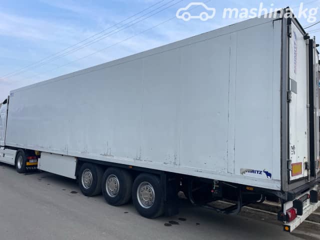 Schmitz Cargobull SKO