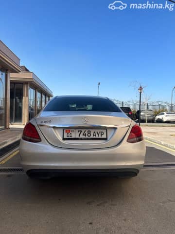 Mercedes-Benz C-Класс IV (W205) Рестайлинг 300 2.0 AT