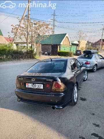 Lexus IS I 200 2.0 AT