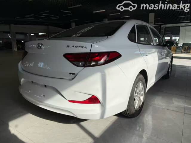 Hyundai Elantra VI (AD) Рестайлинг 1.6 MT