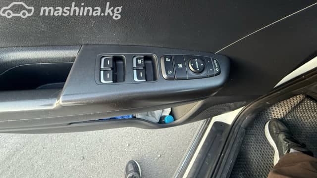 Kia Sportage IV Рестайлинг 1.6d AMT