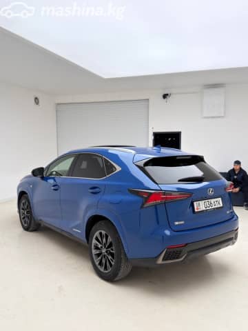 Lexus NX I Рестайлинг 300h 2.5hyb CVT 4WD