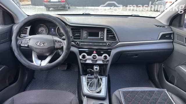 Hyundai Avante VI Рестайлинг 1.6 AT