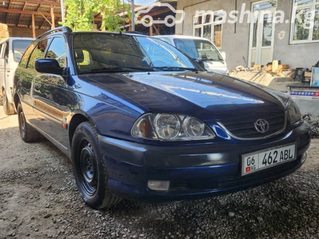Toyota Avensis I Рестайлинг 2.0 MT